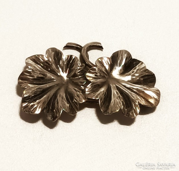 Silver flower pin