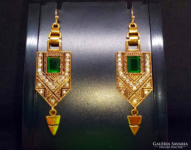 Art deco style green and clear crystal earrings 409