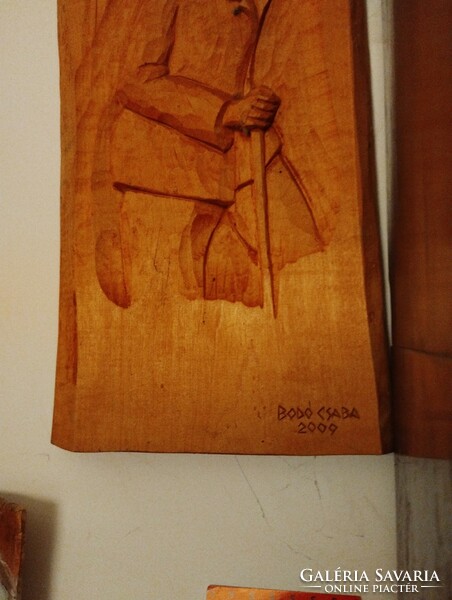 Wood carving of Csaba Bodó