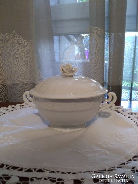 Herend sugar bowl in perfect condition