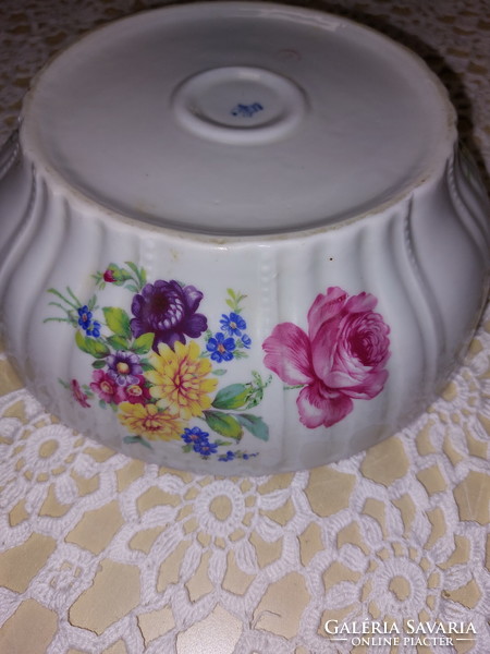 Zsolnay beautiful rose porcelain coma bowl, wall bowl, scone, soup bowl