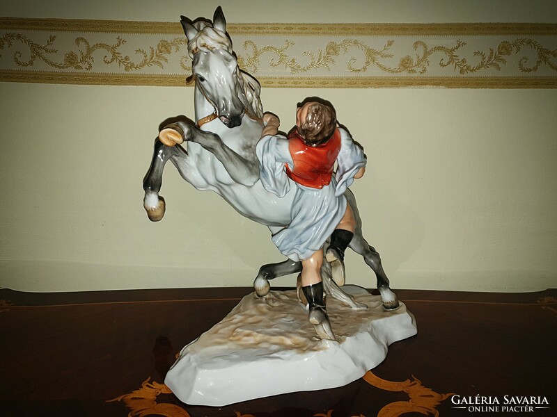 Immaculate Herend xxl colt equestrian figure
