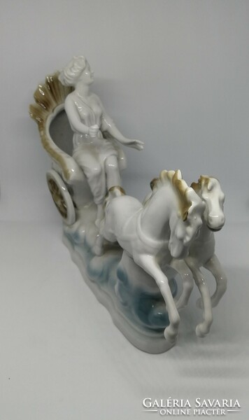 Equestrian porcelain statue!