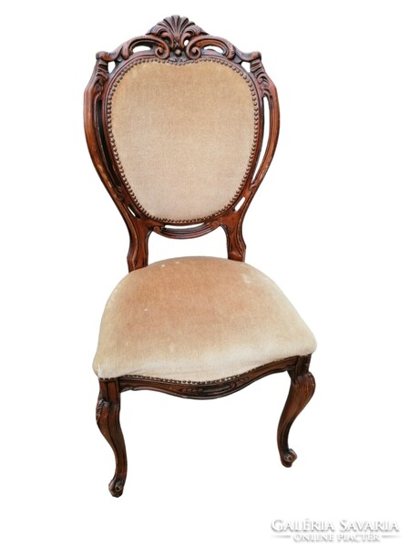 Openwork baroque chairs
