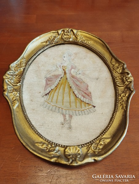 Antique needle tapestry in a pair of frames, with glass, in excellent condition.