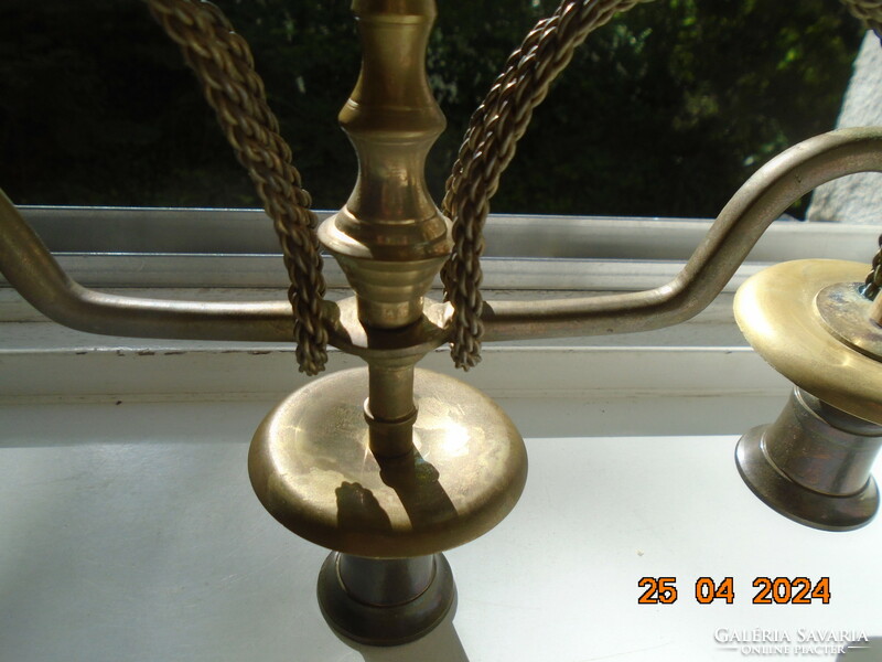 Látványos 3 ágú bronz gyertyatartó réz huzalból font zsinorral,réz bojttal