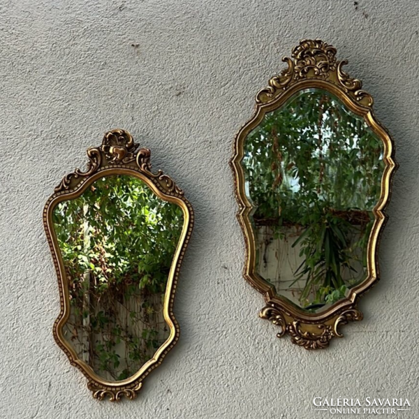 Decorative baroque style wall mirror