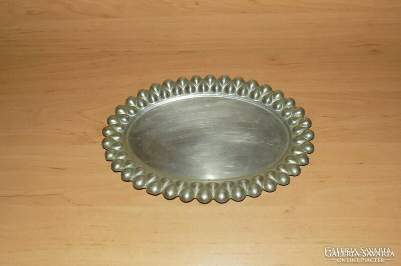 Metal tray 18 * 27 cm