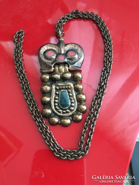 Copper chain with pendant