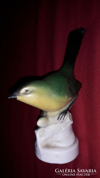 Ritka szép VOLKSTEDT német porcelán kézzel festett figura rigó madár a képek szerint