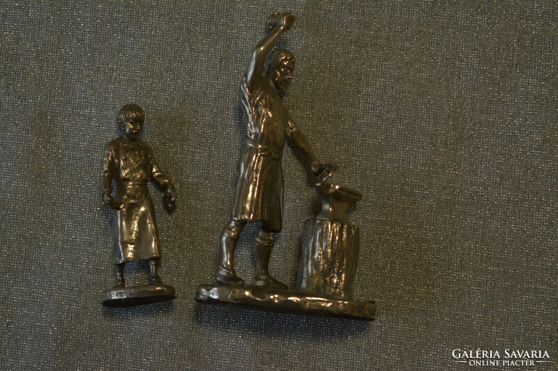 Silver-plated detailed blacksmith and his assistant small plastic/miniature