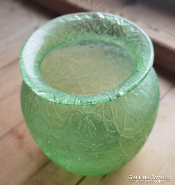 Antique green glass vase (loetz, kralik, etc.)