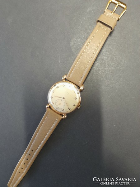 Swiss zenith 18 k authentic mechanical men's watch. 1940.