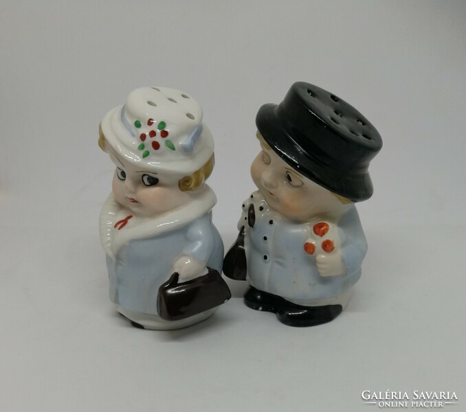 Antik GDR Német figurális porcelán só és bors szóró!