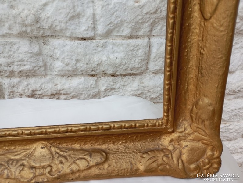 Blondel gilded picture frame for sale! From the 1940s