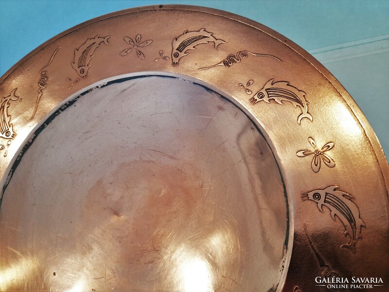 Retro goldsmith craftsman red copper three-legged table centerpiece / offering