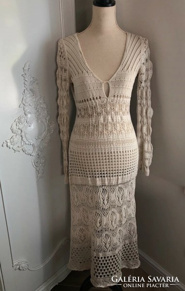Sisley 36-38-40-es hosszú natúr ruha kötött mintával