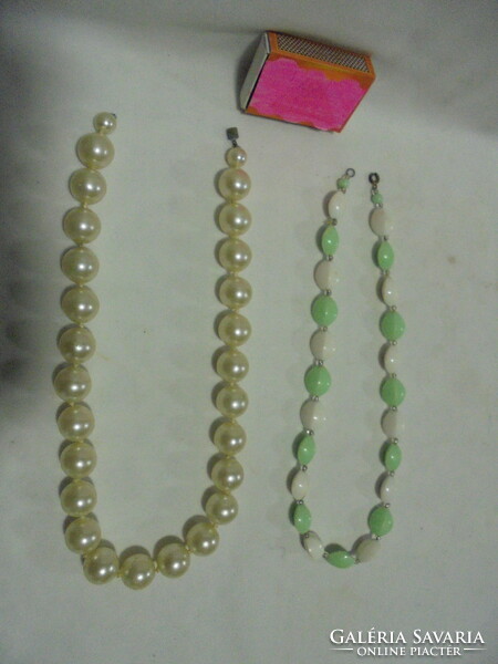 Két darab retro gyöngysor, nyaklánc - együtt