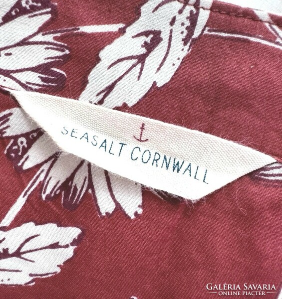 Seasalt Cornwall 38-as terracotta színű pamut póló virágokkal
