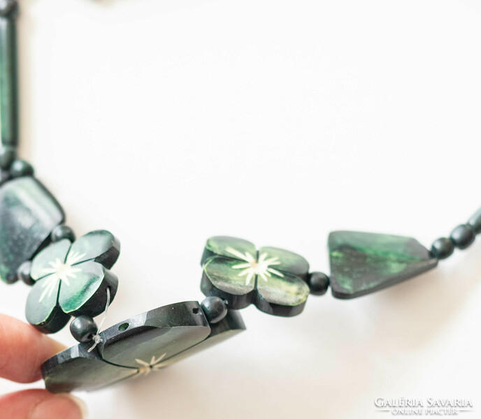Vintage bone necklace - painted green, with four-leaf clover elements - bohemian ethno boho folk art