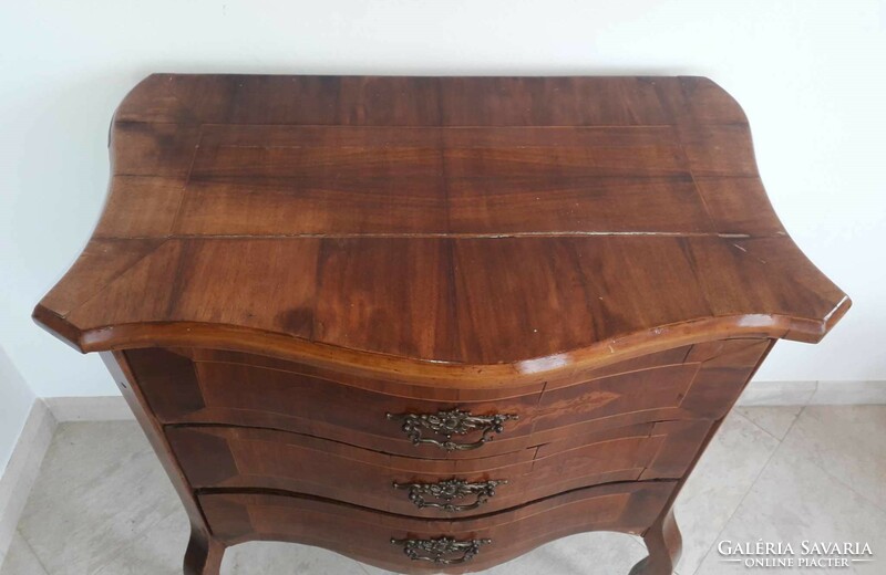 Antique marquetry chest of drawers.