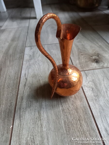 Dazzling old red copper spout (17.5x9.5x7.5 cm)