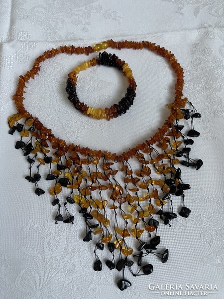 Beautiful Baltic genuine amber necklace and bracelet not worn.