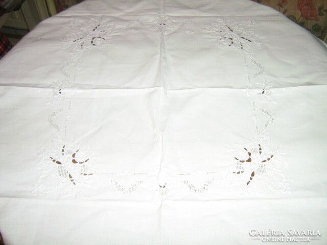 Beautiful rose tablecloth