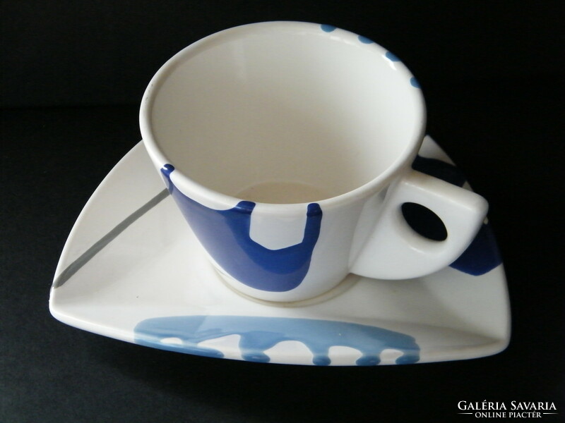 Gmundner sky blue (himmelblau) ceramic tea cup with bottom
