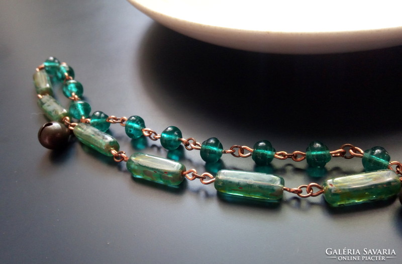 High quality Czech pressed glass beads bracelet, emerald green bracelet