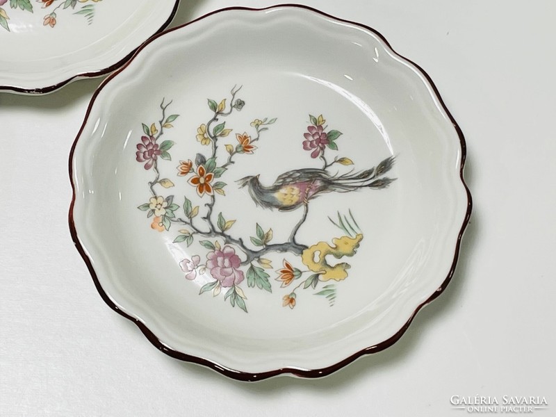 Aquincum bowls with bird of paradise
