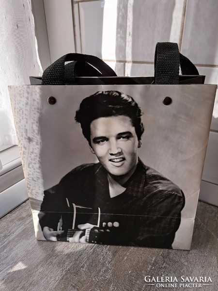 Elvis presley fridge magnet and gift bag