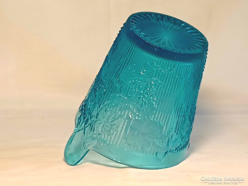 Glass table salt shaker with relief pattern