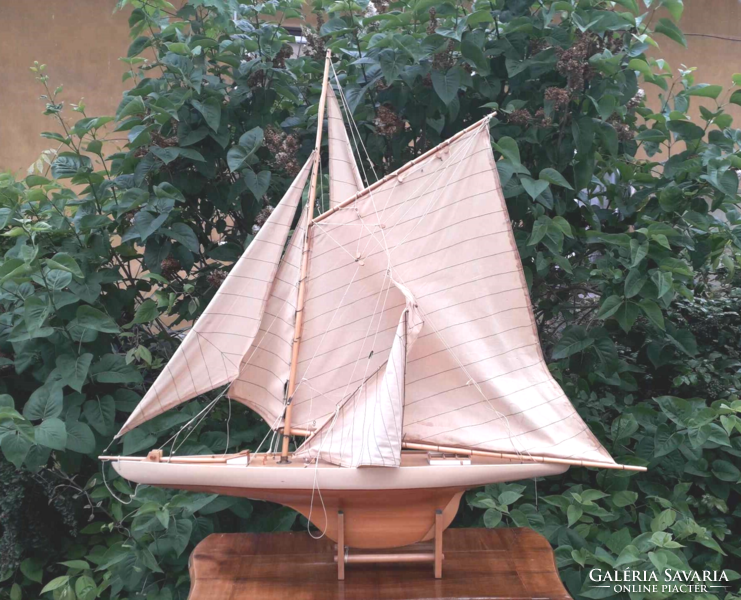 100x100 cm. Vitorlás hajó modell.