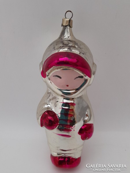 Retro glass Christmas tree ornament, Soviet cosmonaut, Gagarin. 11 cm
