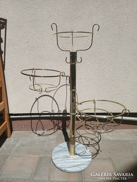 Hollywood regency flower stand on a marble base. Negotiable