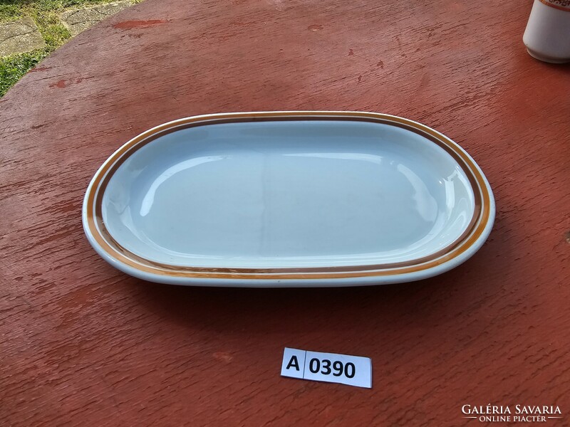 A0390 plain brown yellow striped sausage plate 22.5x12.5 cm