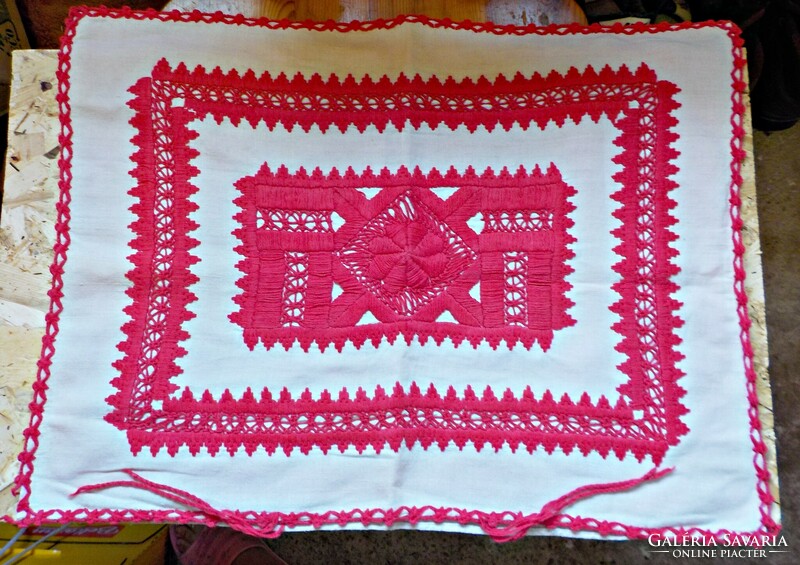 Kalotaszeg pillowcase flawless 61 x 47 cm.