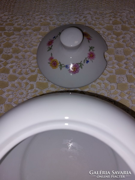 Alföldi szalmavirágos porcelán leveses tál, asztalközép