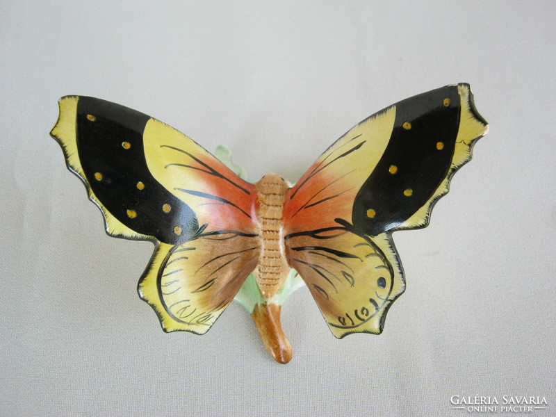 Bodrogkeresztúri kerámia pillangó