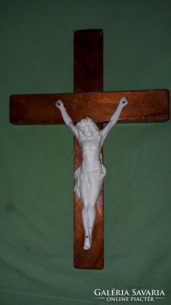 Antique farmhouse lacquered wooden crucifix with cross porcelain body 31 x 26 cm according to the pictures 2