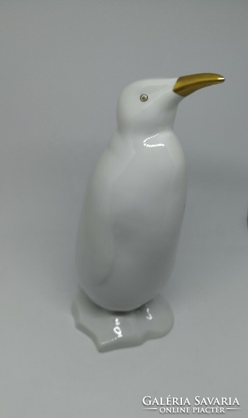 Raven house porcelain penguin!