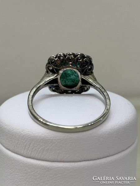 Antik ezüst gyűrű smaragddal és gyémántokkal