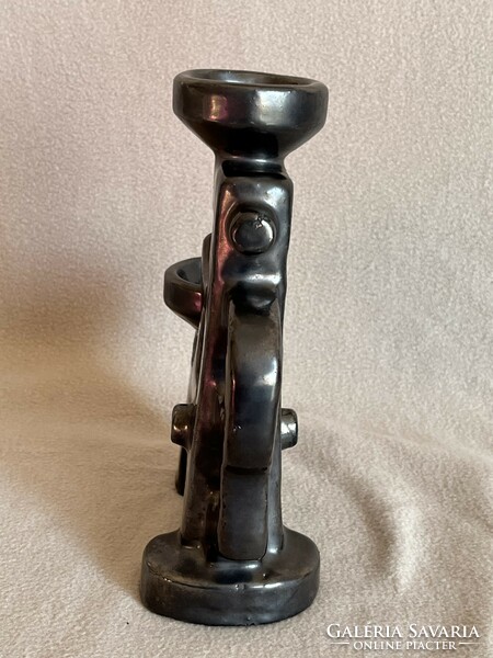Modernist figural ceramic candle holder (c0029)