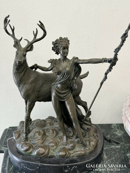 Diana, goddess of the hunt - bronze statue
