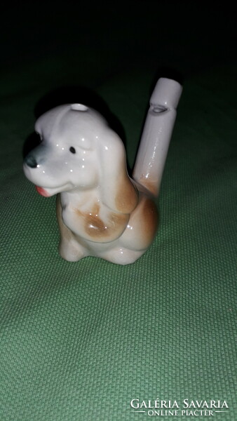 Retro porcelán kiskutya figura amely működő használható síp is egyben 5 cm a képek szerint 1.