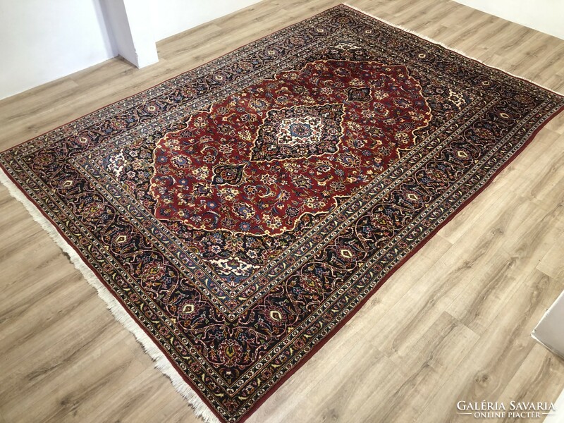 Kashan - Iranian hand-knotted woolen Persian rug, 248 x 368 cm