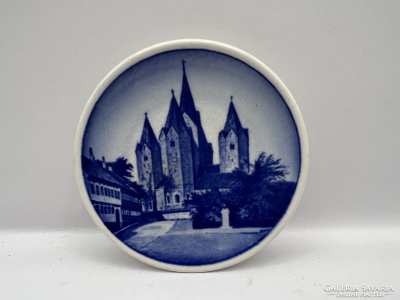 Royal Copenhagen porcelain small plate, size 8 cm. 4982