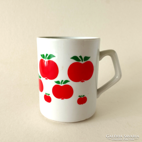 A rare Zsolnay mug with an apple pattern