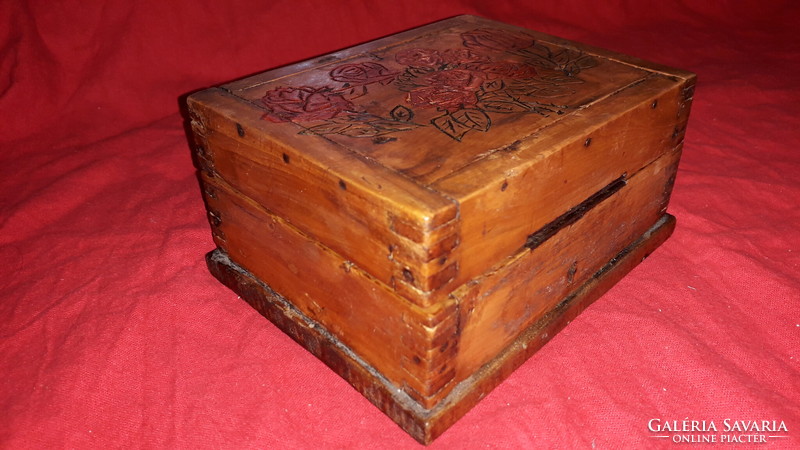 Antique heavy, iron-plated, heavy, thick wooden, painted, scratched, flower-lined decorative box on the inside